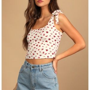 cropped floral tank